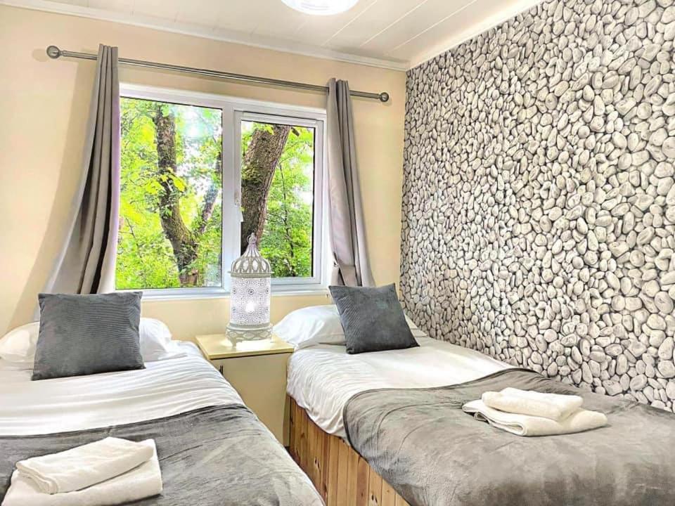 Woodland View -Hot Tub-Tenby-Carmarthen-St Clears Ngoại thất bức ảnh